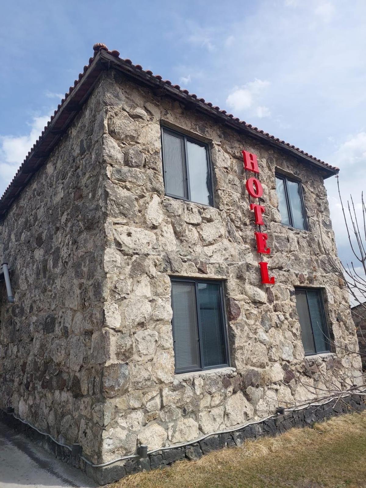 Hotel Maruna Sewan Zewnętrze zdjęcie